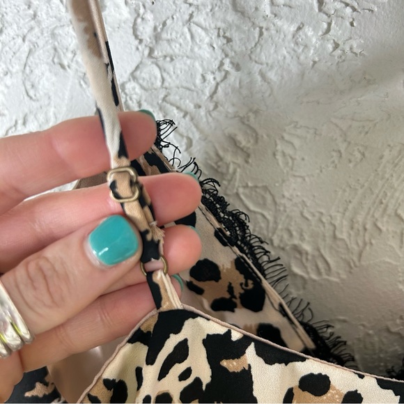 Socialite | Leopard Print Eyelash Camisole Tank Top - Picture 5 of 11
